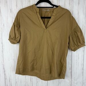 Everlane tan taupe V neck blouse